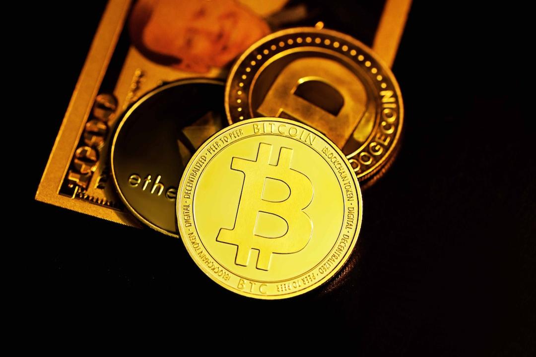 Whales Accumulate 900 Million XRP Within 48 Hours