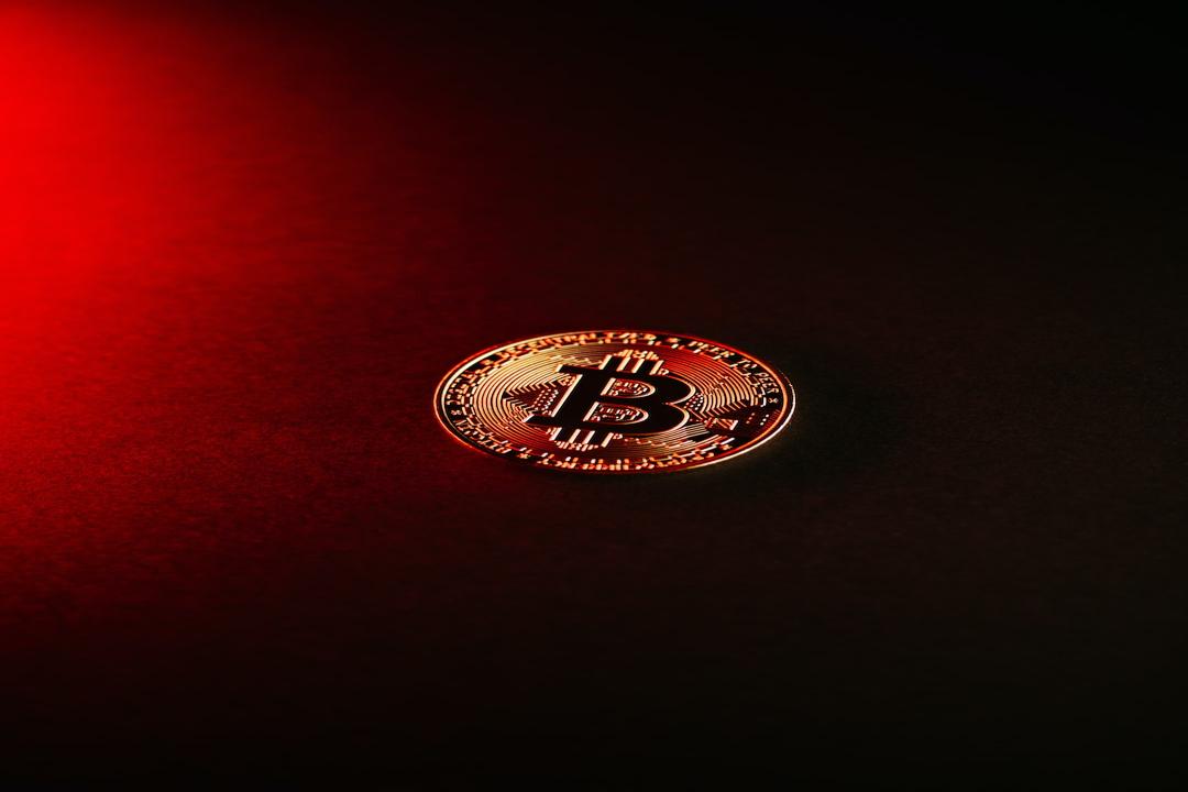 Purchase Alert: Bitcoin's technical analysis suggests a potential surge towards $75,000.