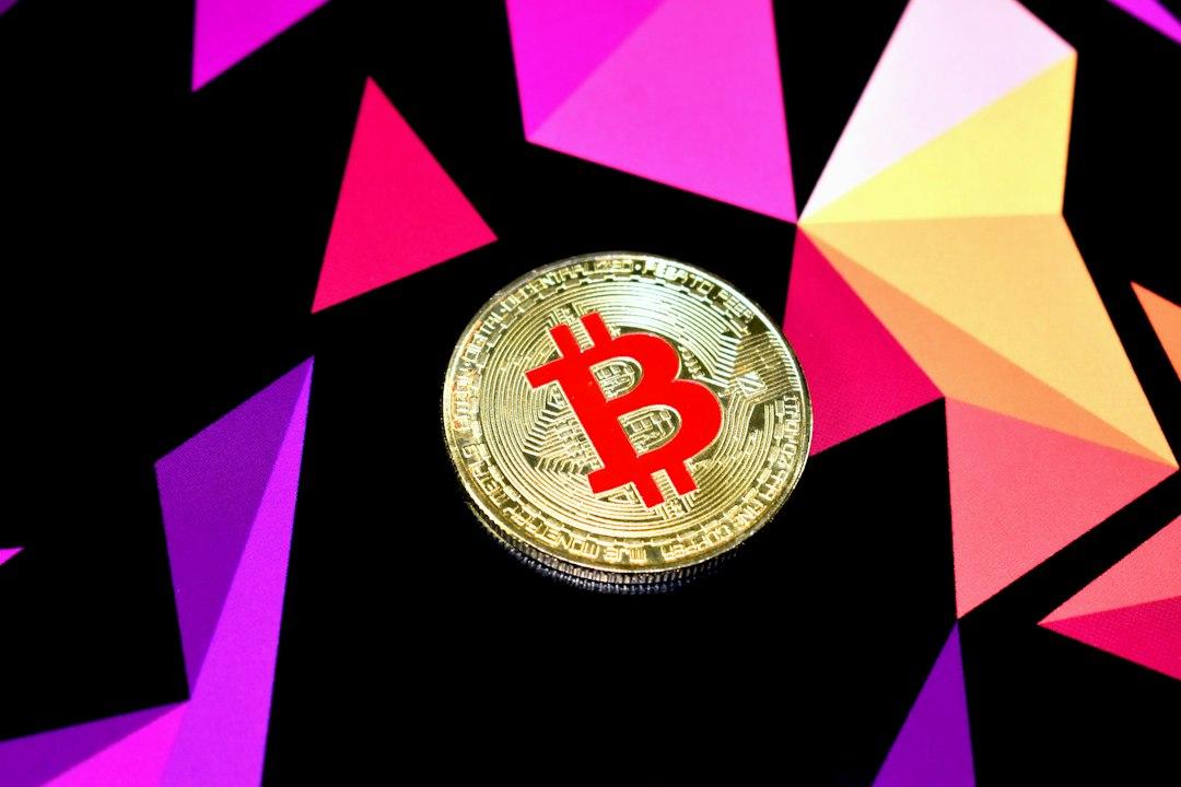 XRP to Outperform Solana by 2025, While Lightchain AI Captivates Attention with an Astonishing 33x Growth